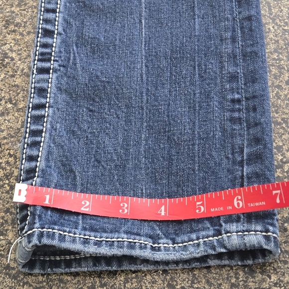 Y2K Vigoss Chelsea Straight Distressed Blue Jeans Women’s 7/8 Rhinestones Bling - Picture 16 of 16